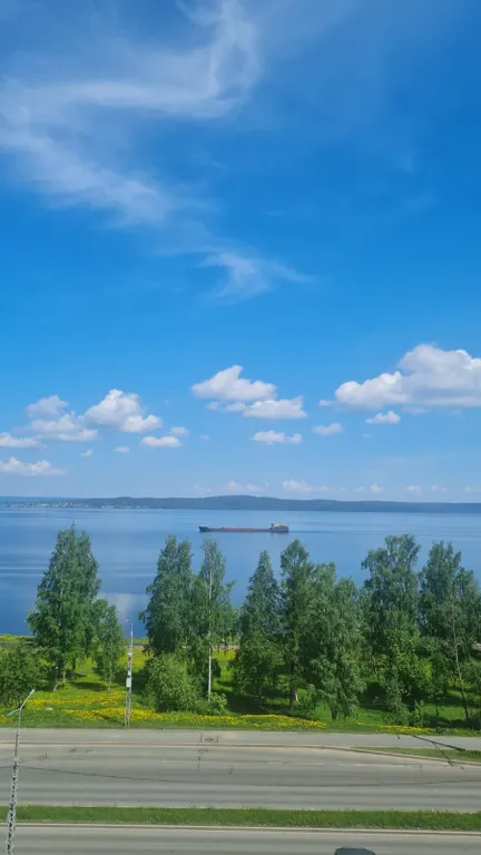 Евродвушка с видом на Онежское озеро