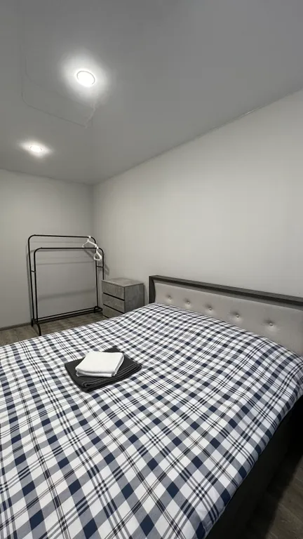 Трехкомнатная квартира с хорошим ремонтом и видом