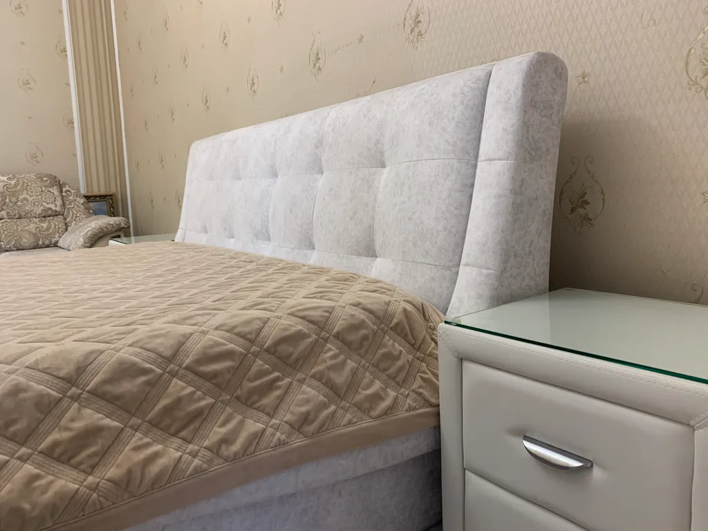 Трехкомнатная квартира посуточно в Тюмени