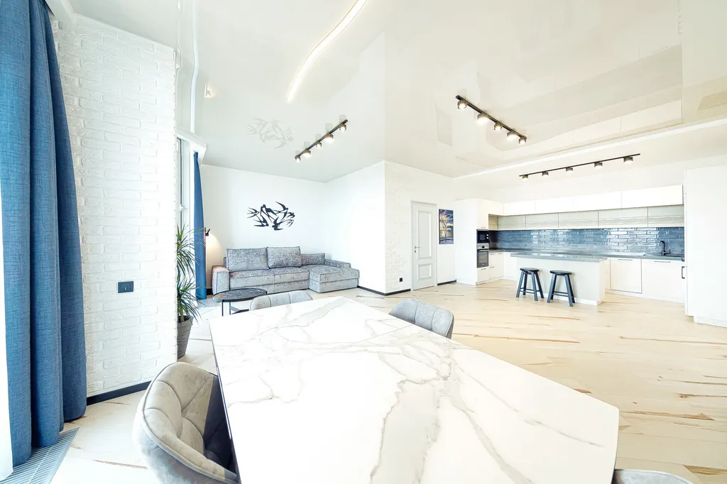 Апартаменты в центре с видом на море