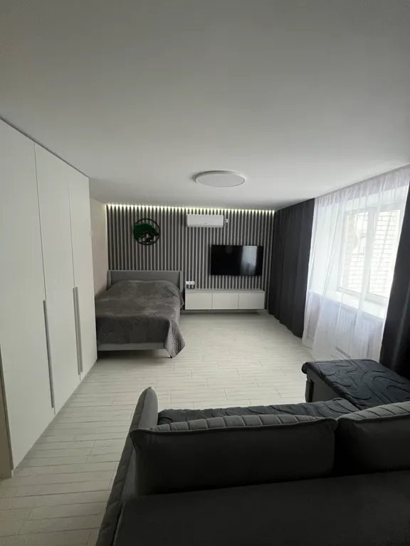 Евро двушка рядом с Монастырём