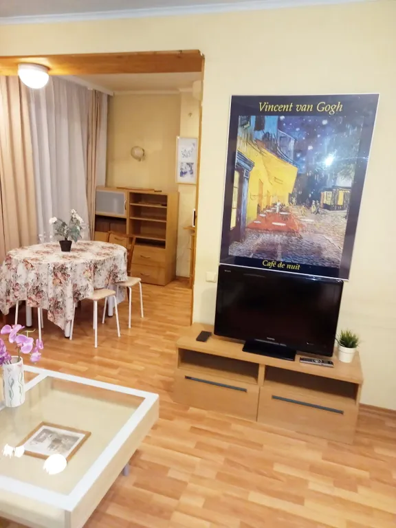 Квартира Уютные апартаменты с балконом в центре Москвы — Москва