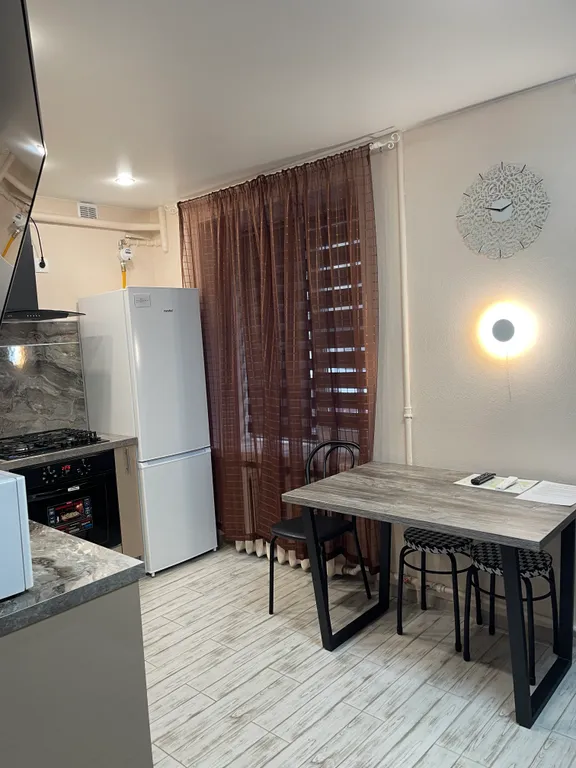 Апартаменты на перекрестке