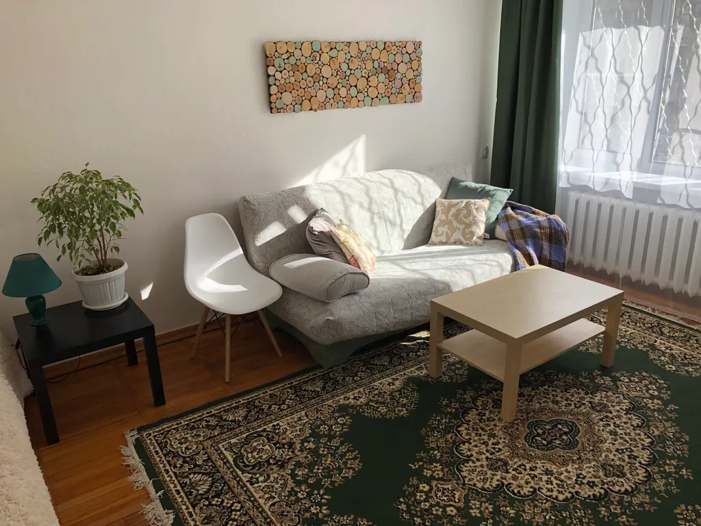 Вот она, двушка - сладкая подушка