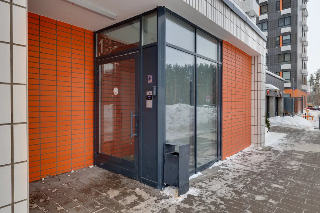 Большая уютная студия на 4х рядом с метро