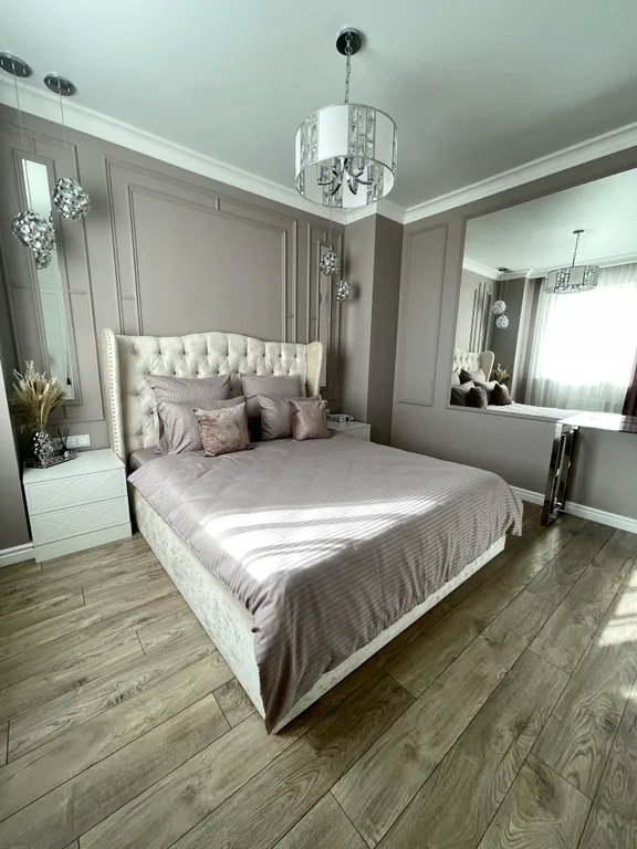 Стильная дизайнерская квартира недалеко от центра города