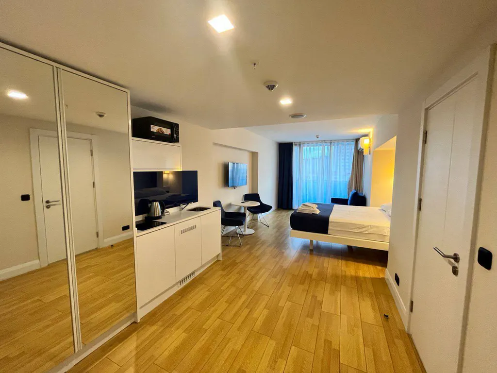 Апартамент у моря с шикарным видом в Апарт-Отеле Orbi City