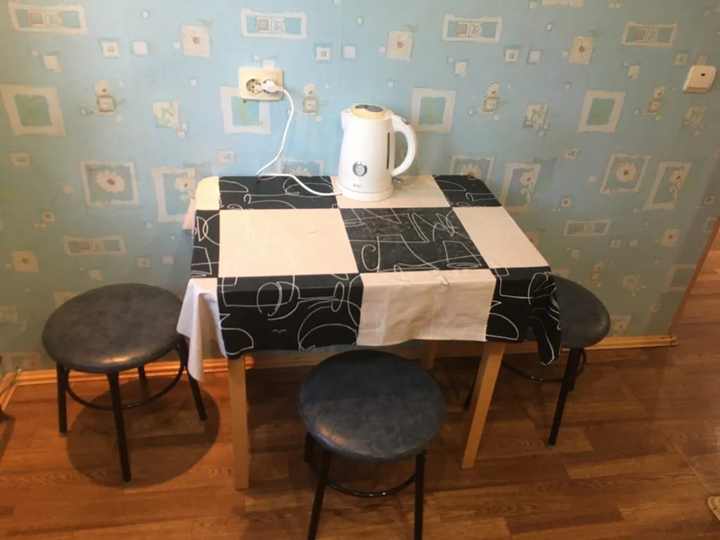 Квартира 2-комнатная квартира с кондиционером в самом центре — Тюмень