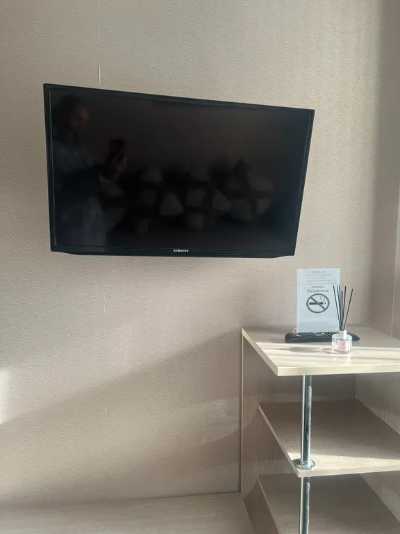 Квартира с диваном и балконом от 3-ех суток