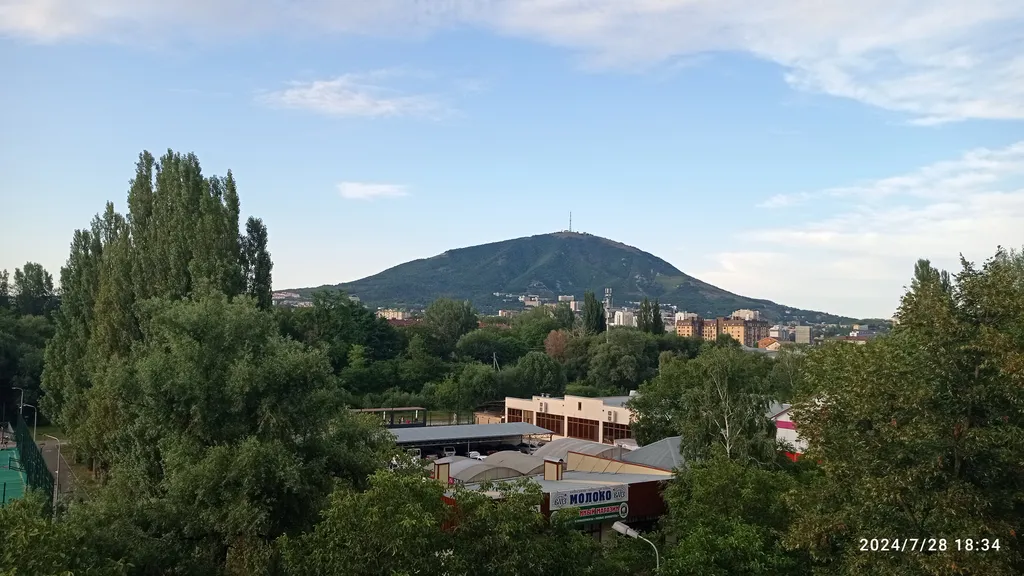 Уютная квартира у реки с панорамным видом на горы Машук и Бештау