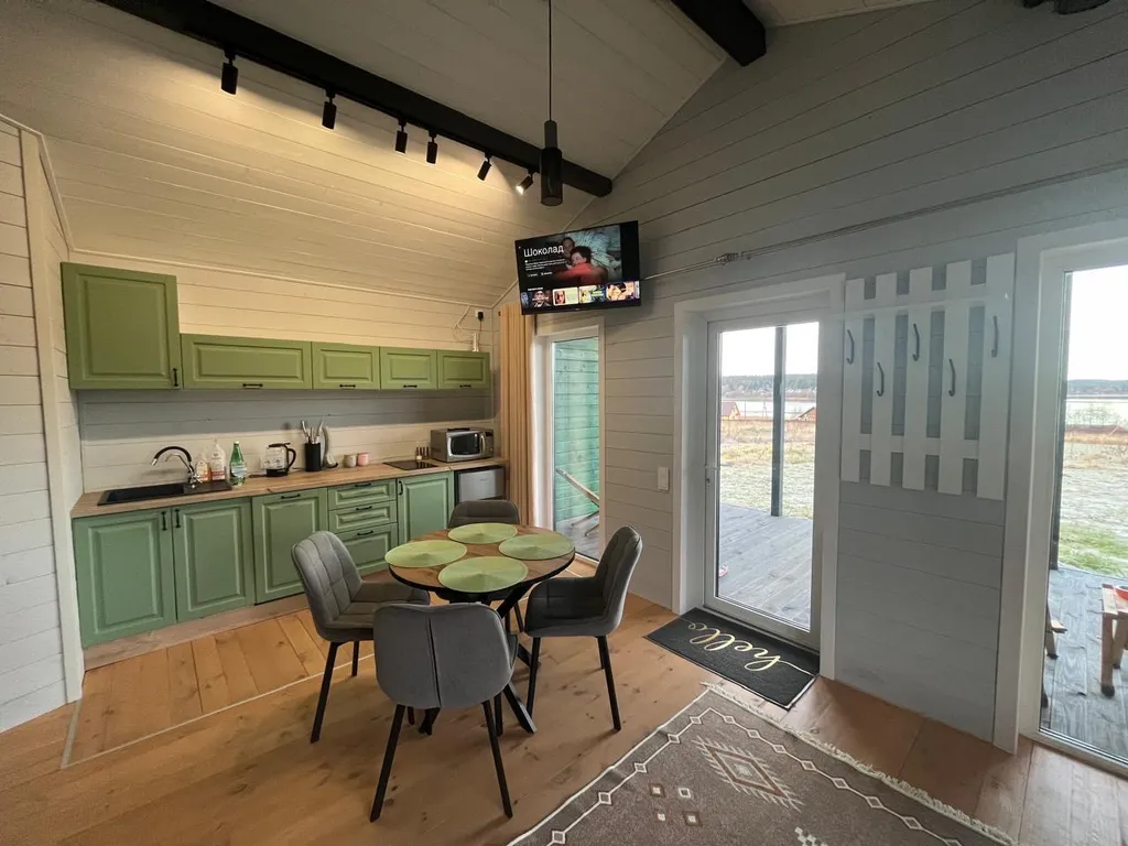 Барнхаус с видом на озеро