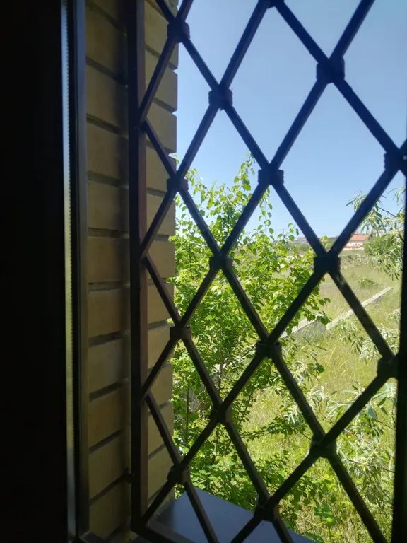 Замок у мыса Фиолент