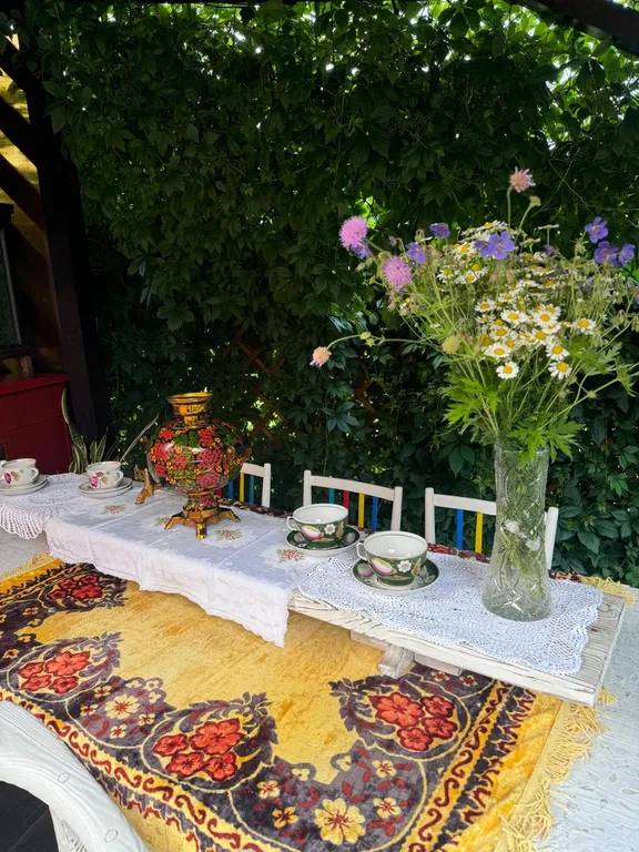 Просторный дом с банькой и видом на храм