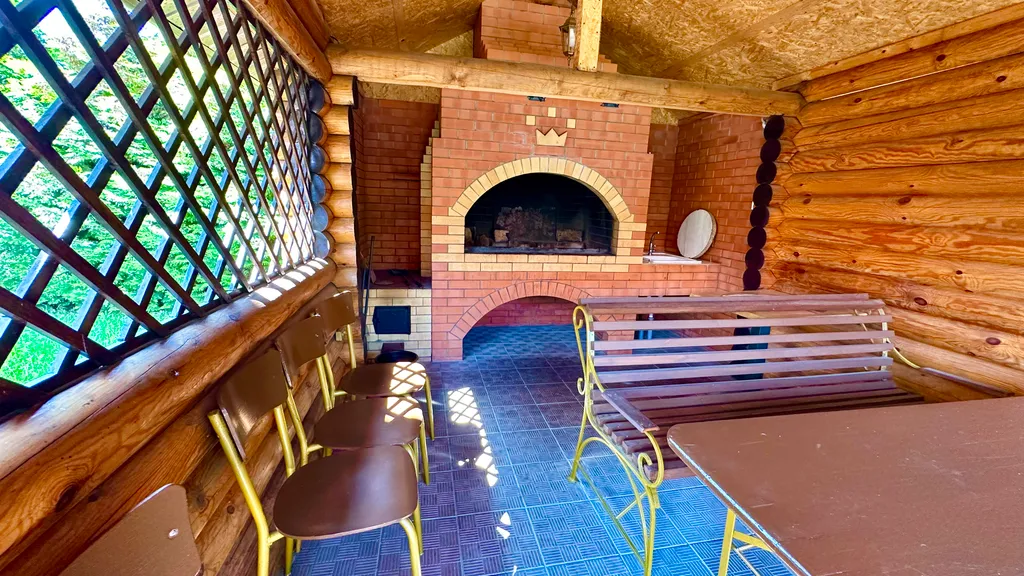 Гостевой дом Любятово в 3 километрах от центра, с баней на дровах