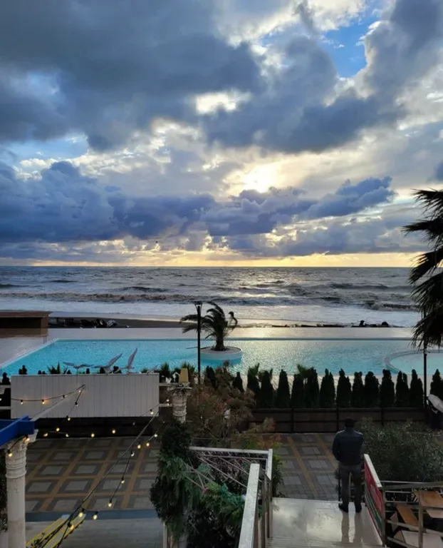 Квартира Квартира Aпaртаменты в caмом цeнтpе Aдлера нa нaбeрежнoй — Сириус