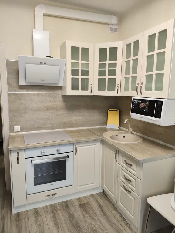 Уютная квартира в предгорье - окна на бассейн