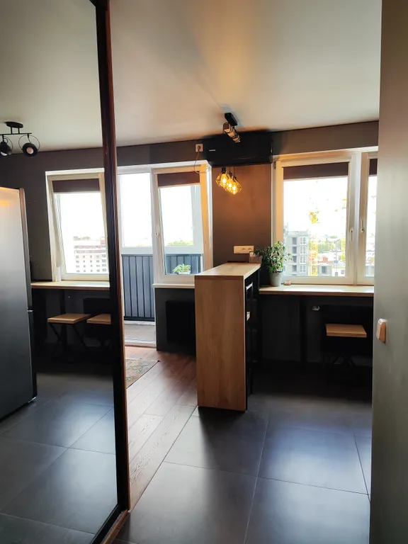 Центр новый дом, 11 этаж, вид на город