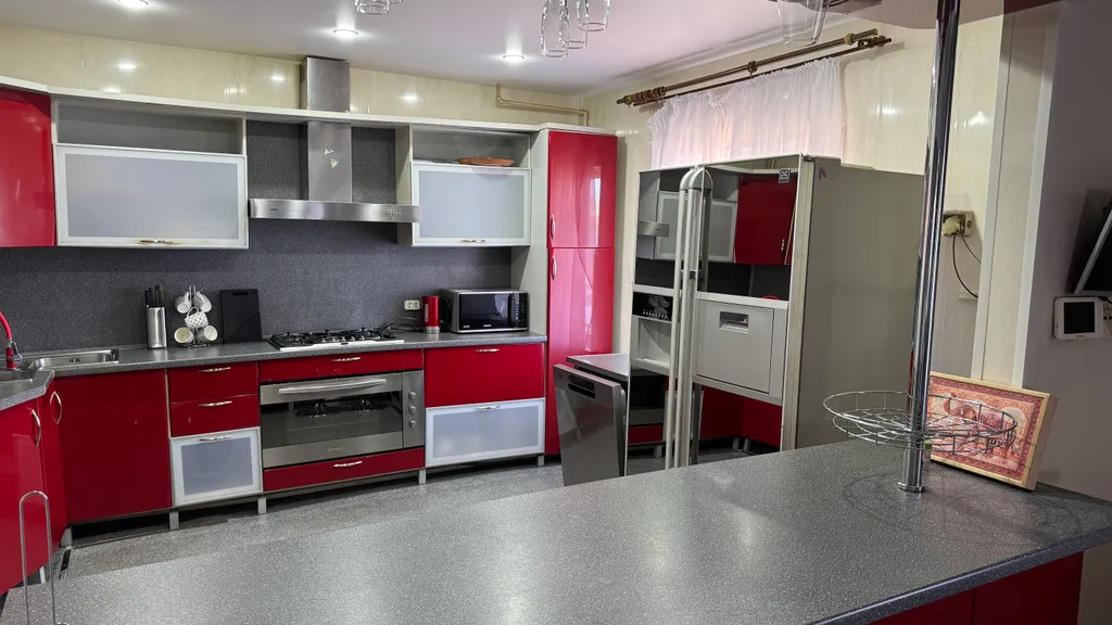 Уютный коттедж у реки