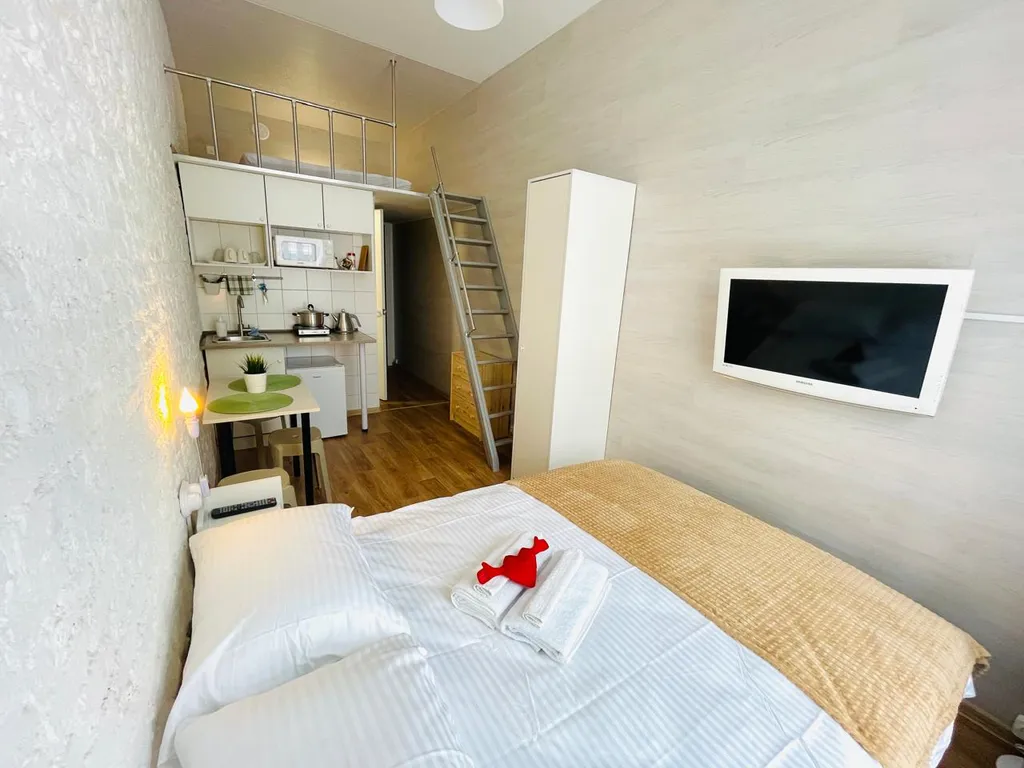 Квартира Квартира Двухуровневая ЕвроСтудия в центре с Парковкой — Санкт-Петербург