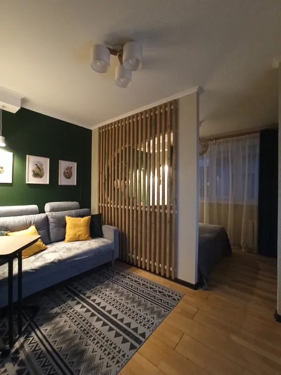 Квартира с отдельным входом и личным гаражом