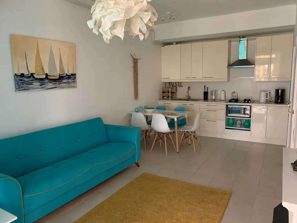 Коттедж Семейный 3-х этажный таунхаус рядом с морем — Головинка