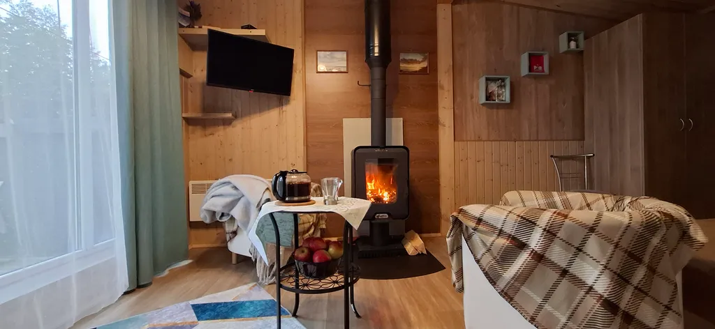 Коттедж Дом с мансардой в проливе Бьеркезунд — Приморск