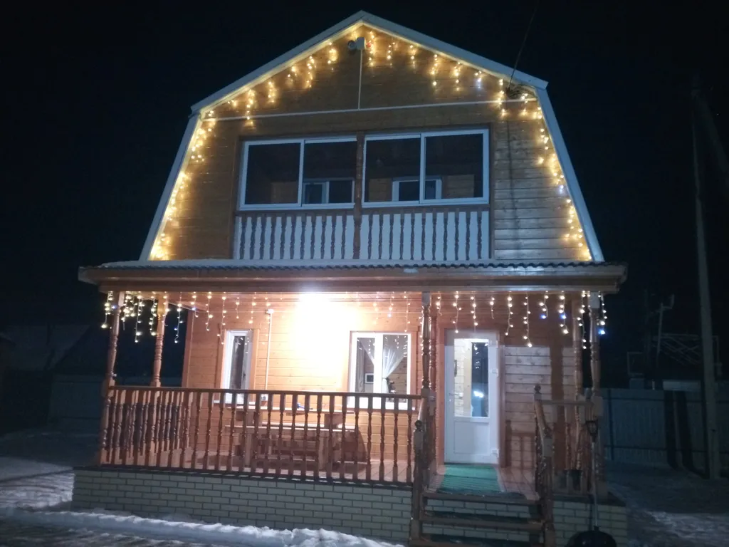 Новый дом с баней