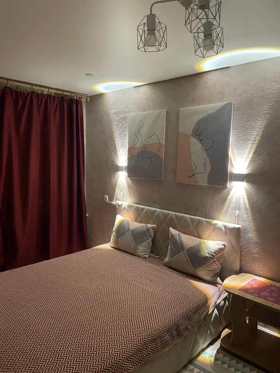 Однокомнатная благоустроенная квартира в центральной части города — аренда посуточно в Шадринск