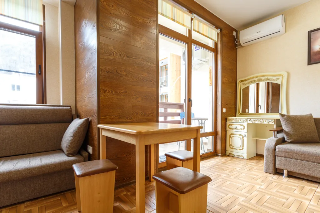 Студия напротив Мариотт