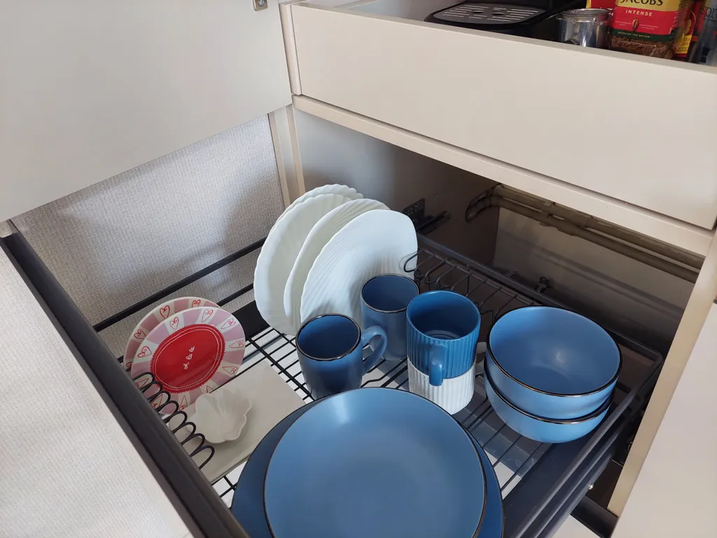 Апартаменты с отдельной спальней в новом доме, центр