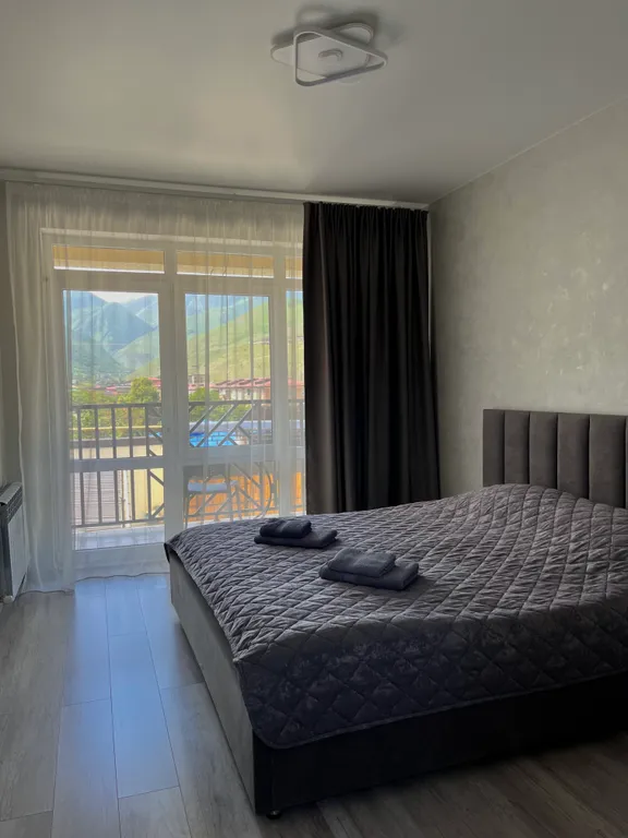 Уютный дом с видом на горы