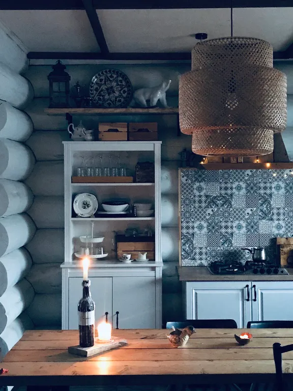 Уютный семейный дом у озера