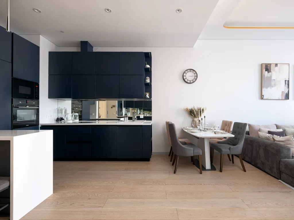 Neva Libra 38 этаж 70 м2 панорамный вид на небоскребы и город