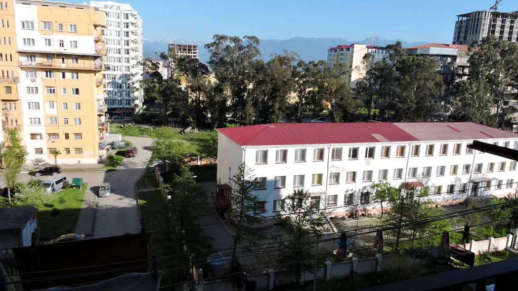 4-комнатная Квартира