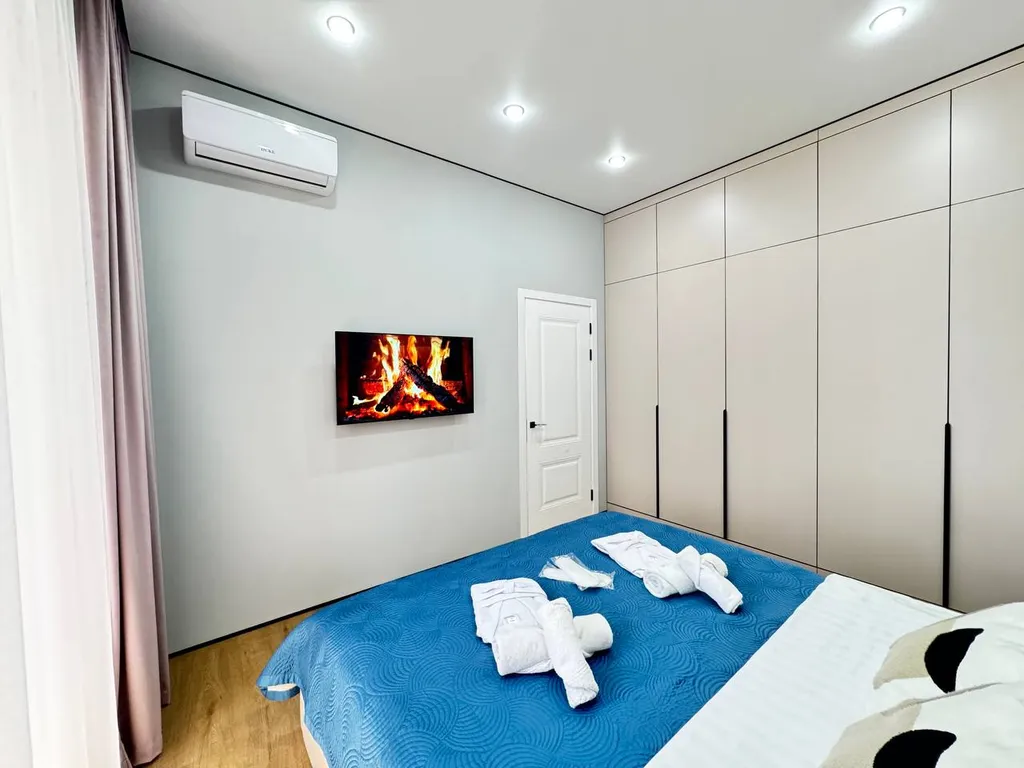 Евродвушка в ЖК Комфорт Сити с видом на горы, рядом с ТЦ MEGA