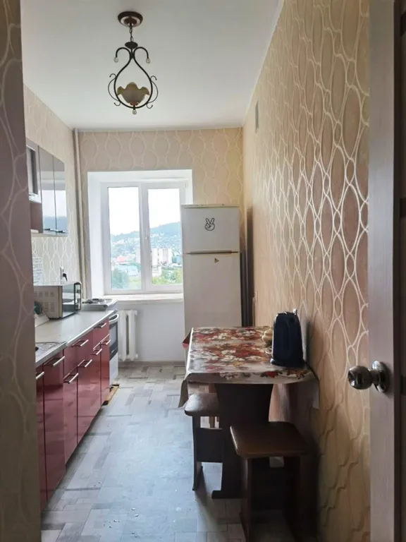 2-ком. квартира, с отчетными док-ми. с хорошим ремонтом, новой мебелью