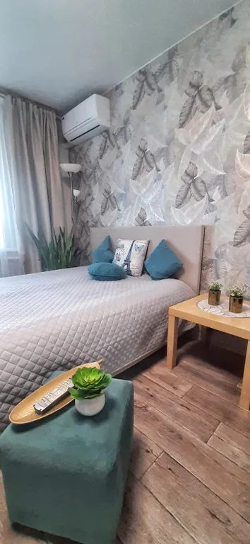 Квартира Уютный апартамент Париж — аренда посуточно в Саратов