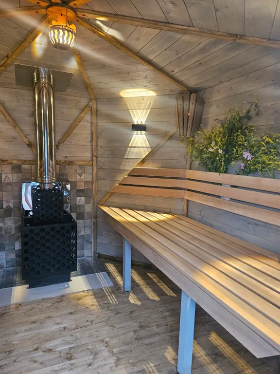 Треугольный дом на Камском море