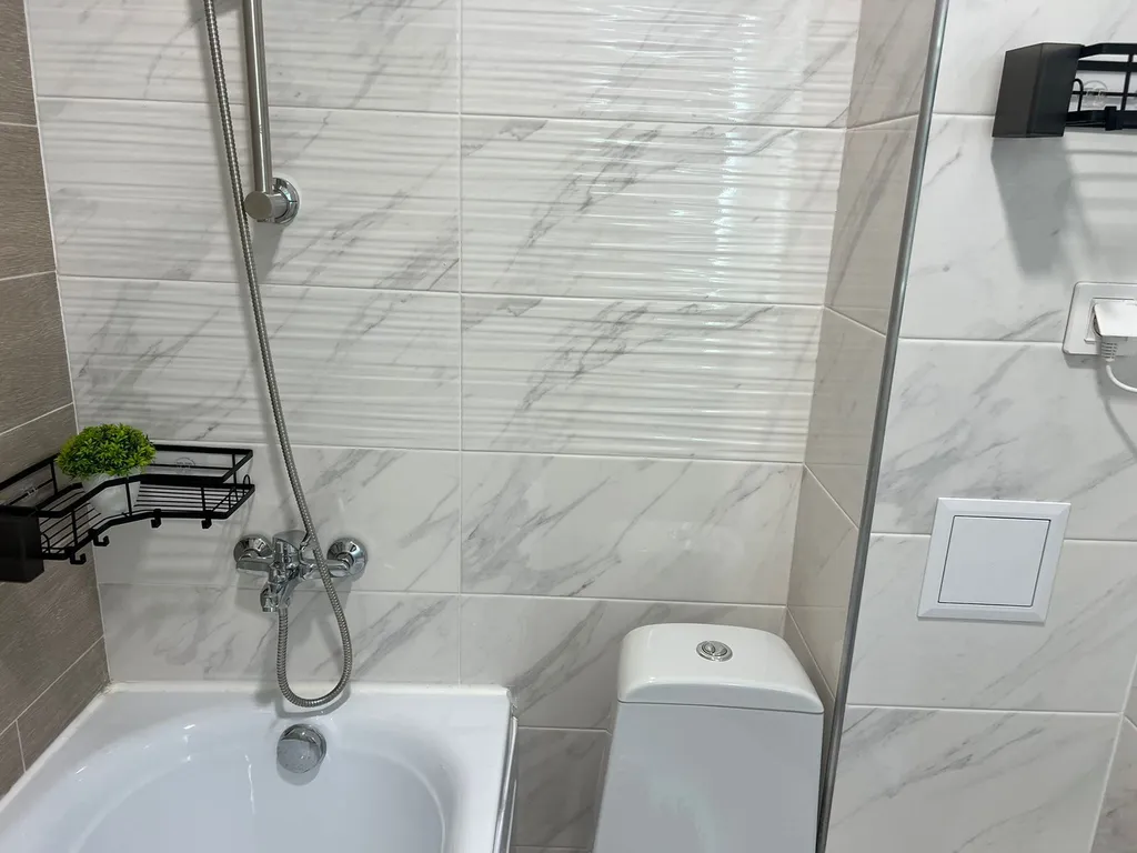 44 Судия на 3 человека с бассейнами