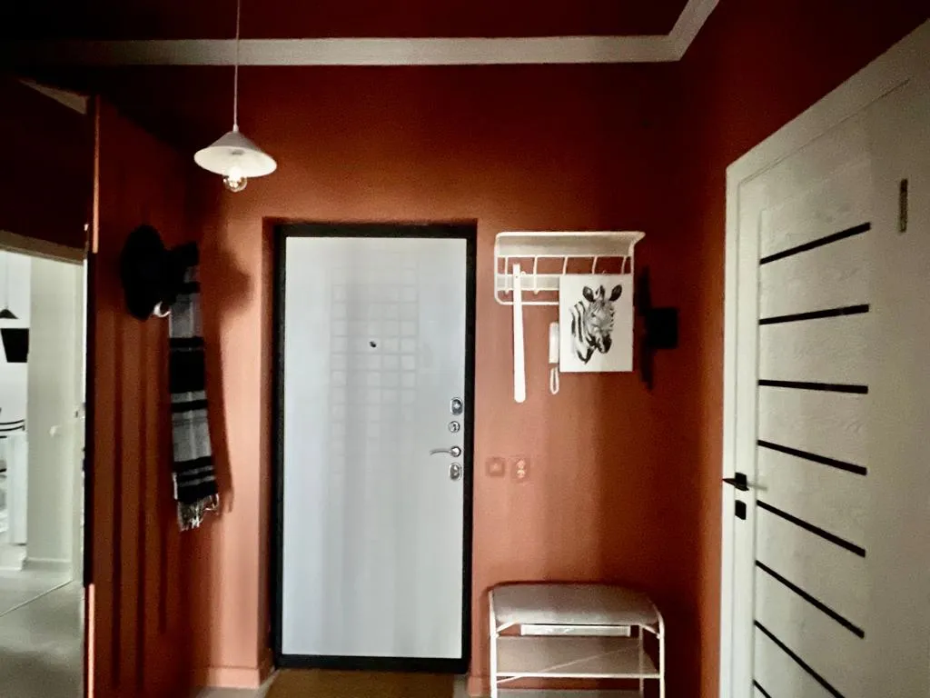 Просторный двухкомнатный апартамент Терракота