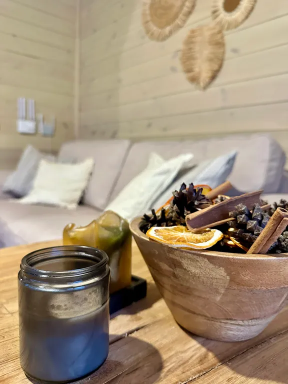 Домик в деревне На Бали Бывали с видом на лес