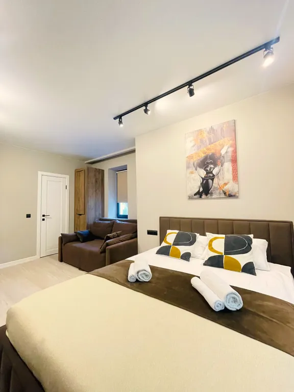 Новые апартаменты с видом на сосновый парк рядом с морем