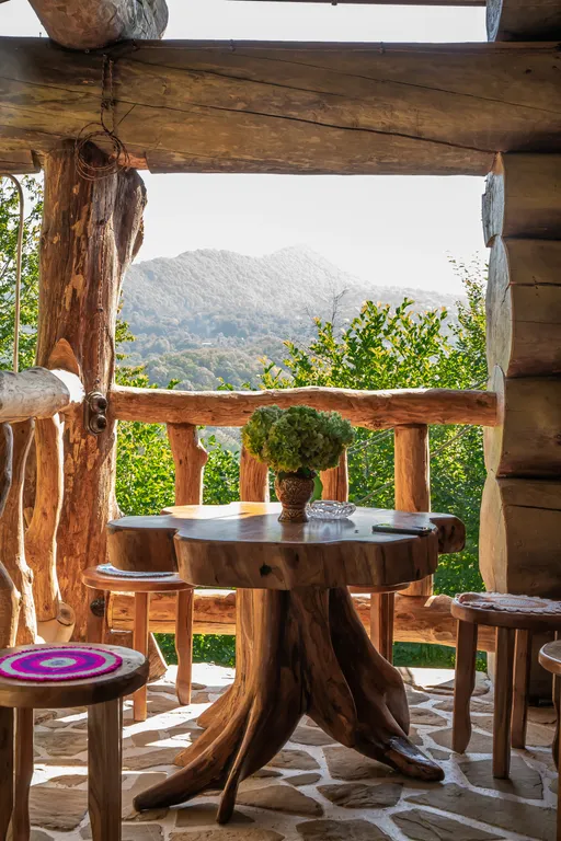 Коттедж Двухэтажный дом из сруба — Пластунка