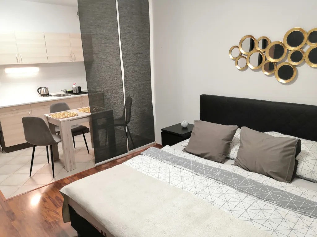 Metropole De luxe Suite Airport