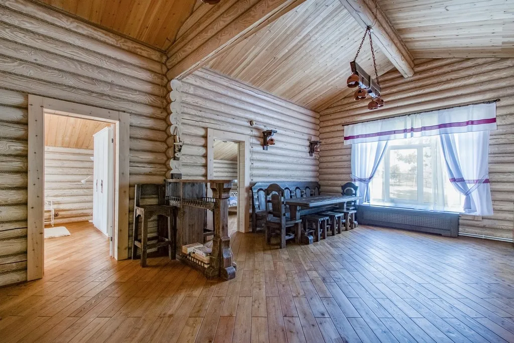 Имение на 3 спальни с парной