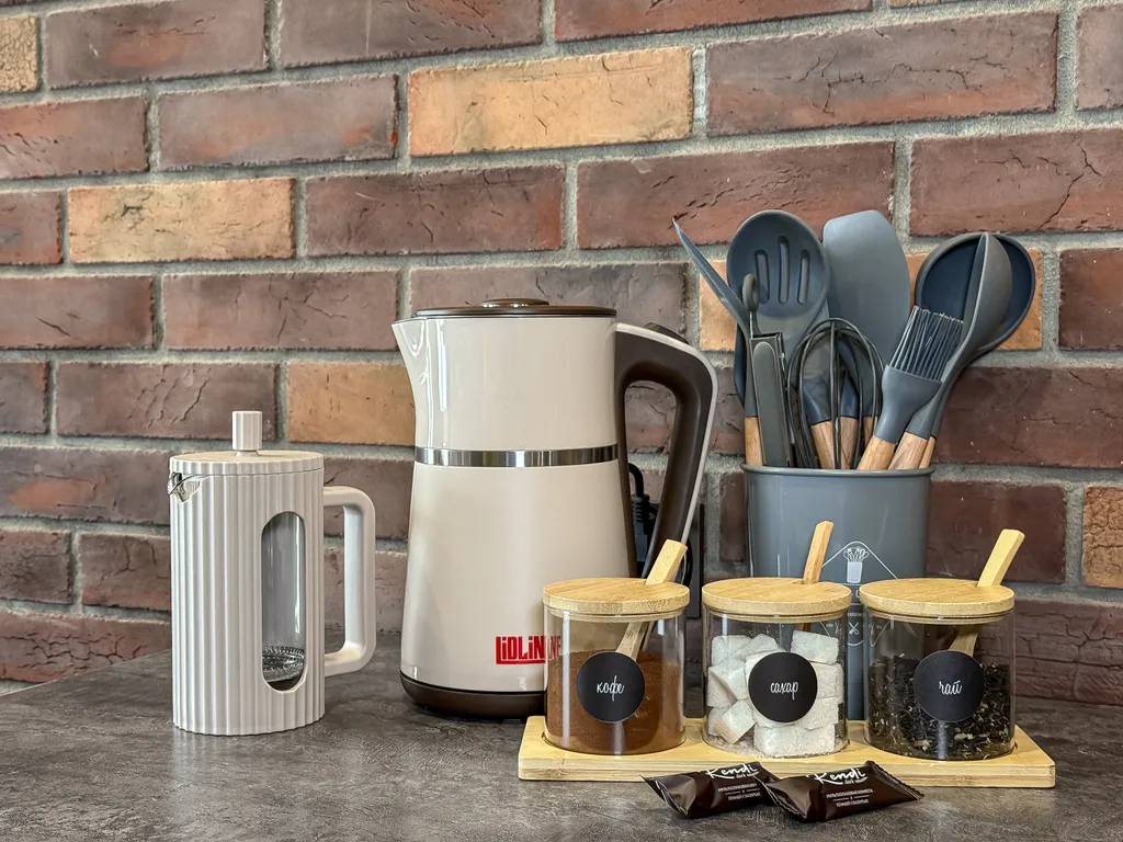 Квартира с видом на море, горы и город-герой Новороссийск