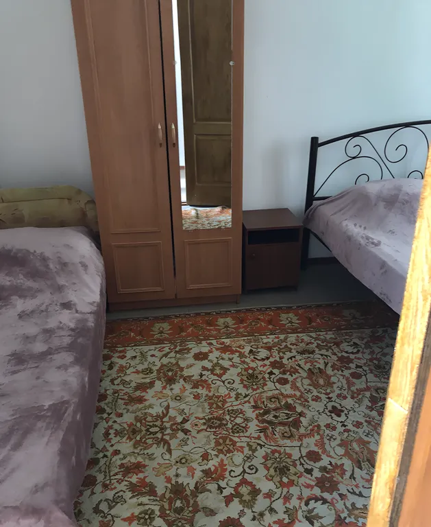 Трехместный номер с кухней и 2 отдельными кроватями