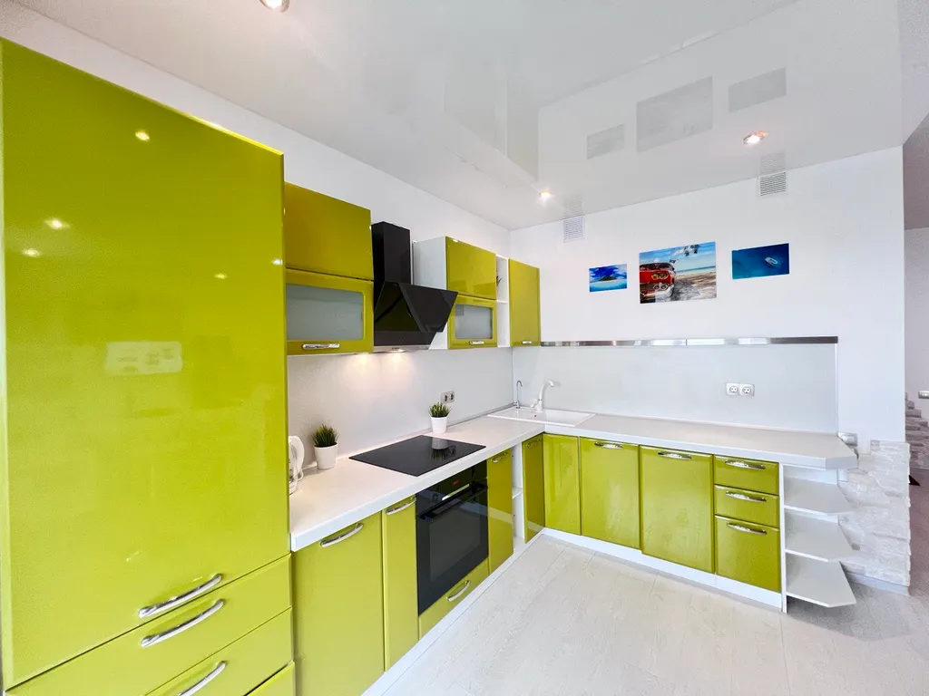 Дизайнерская студия в центре в новом доме