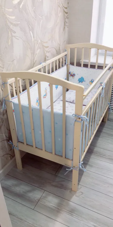 Квартира 3-комнатная Квартира — Элиста