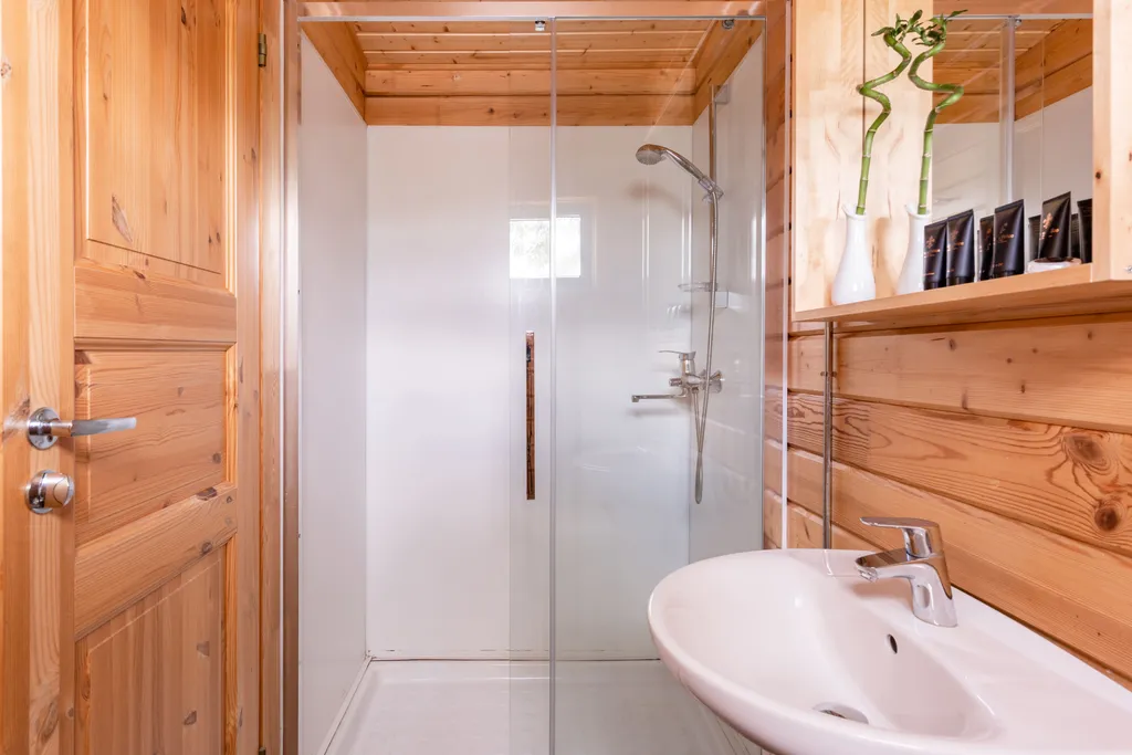 Бунгало у воды